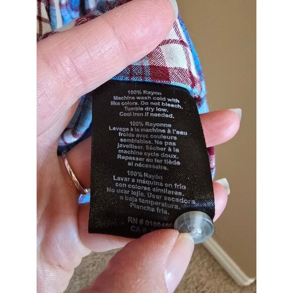 Kavu button up plaid shirts size large 100% Rayon - Picture 9 of 9